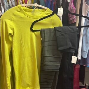 Bundle- Swiftly & 2 Leggings